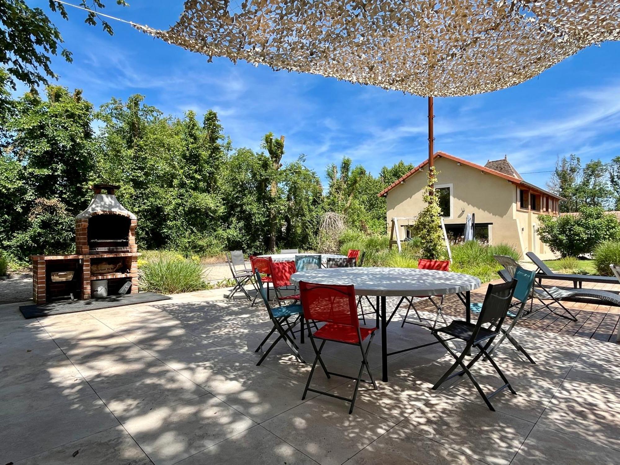 Gite Campagne Famille 15 Pers Piscine Chauffee Jeux Enfants Petanque Saint-Sauvy Εξωτερικό φωτογραφία